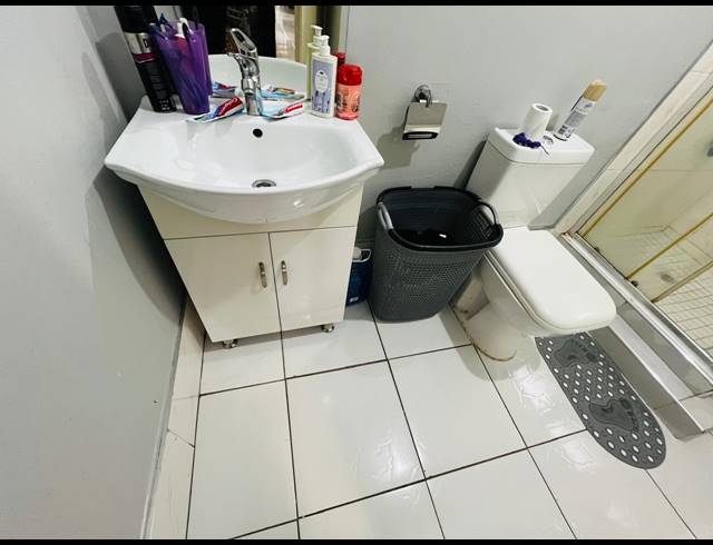 4 BEDROOM HOUSE FOR SALE IN HILLGROVE